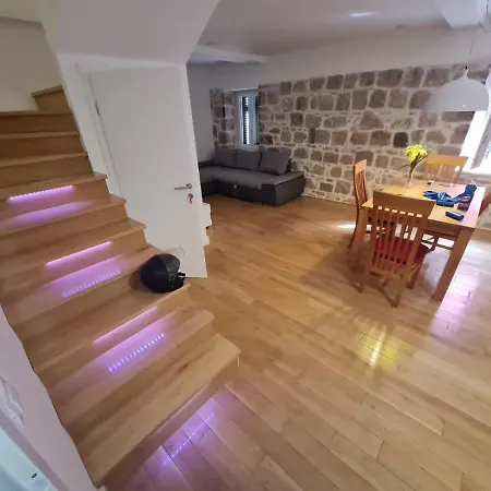 Apartmán Tiana *